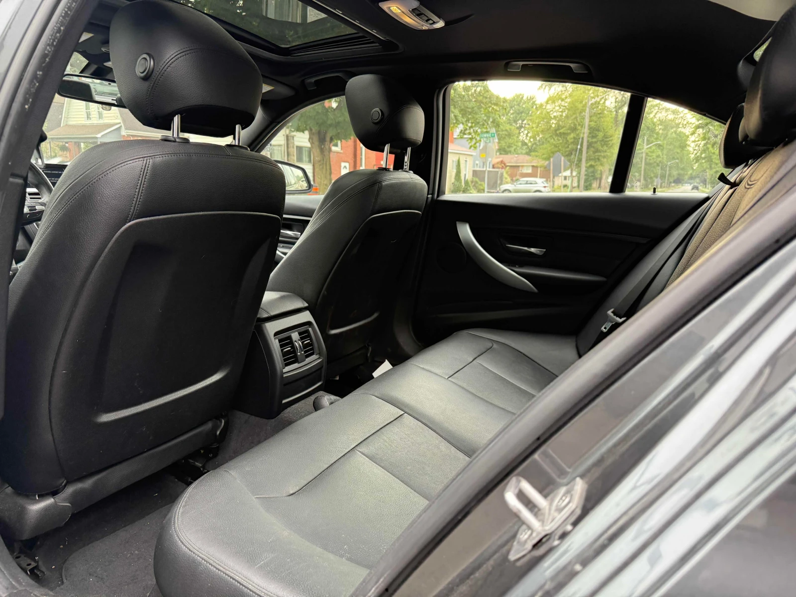 BMW 328 M pack* xDrive* CARFAX* ОПЦИЯ ЗА ФИНАНСИРАНЕ*  - изображение 7