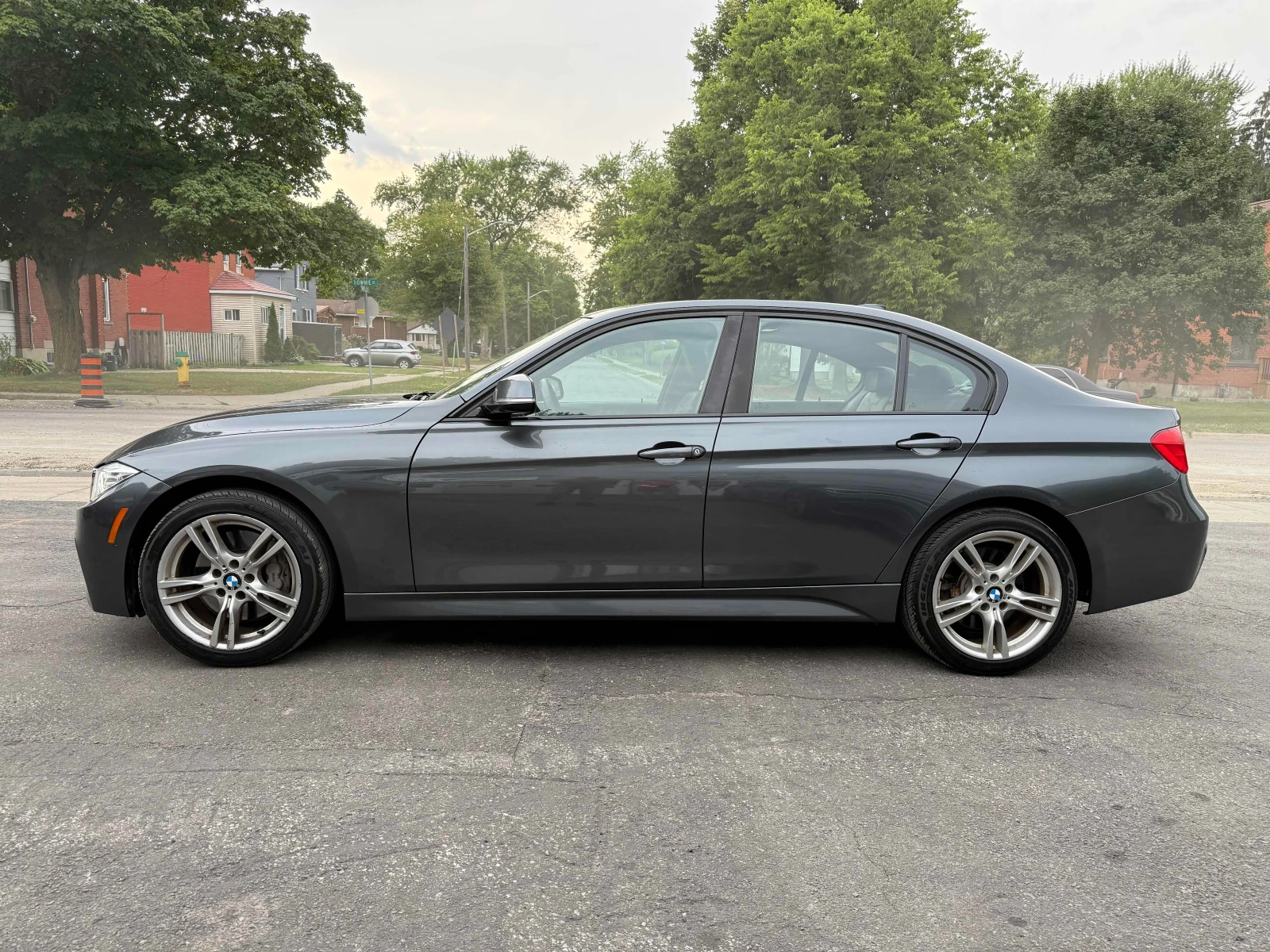 BMW 328 M pack* xDrive* CARFAX* ОПЦИЯ ЗА ФИНАНСИРАНЕ*  - изображение 3