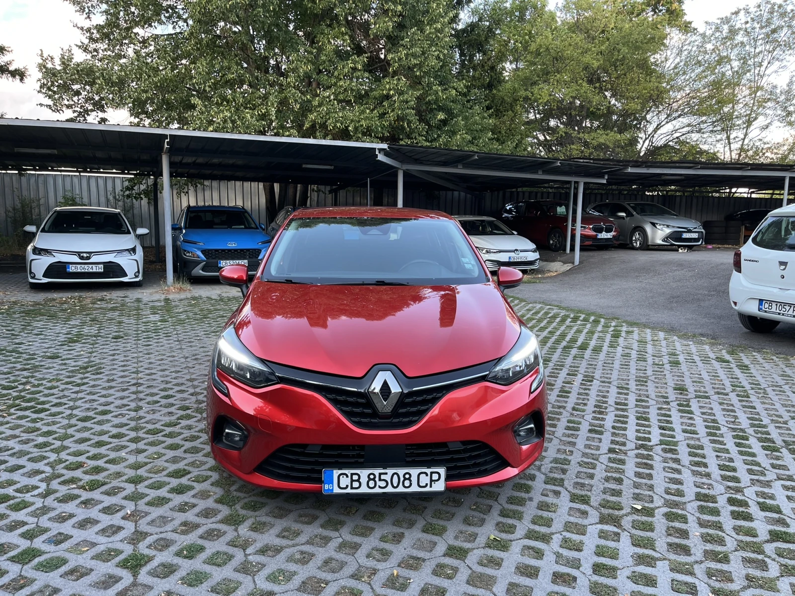 Renault Clio 1.6 E-Tech Hybrid Automatic - изображение 2
