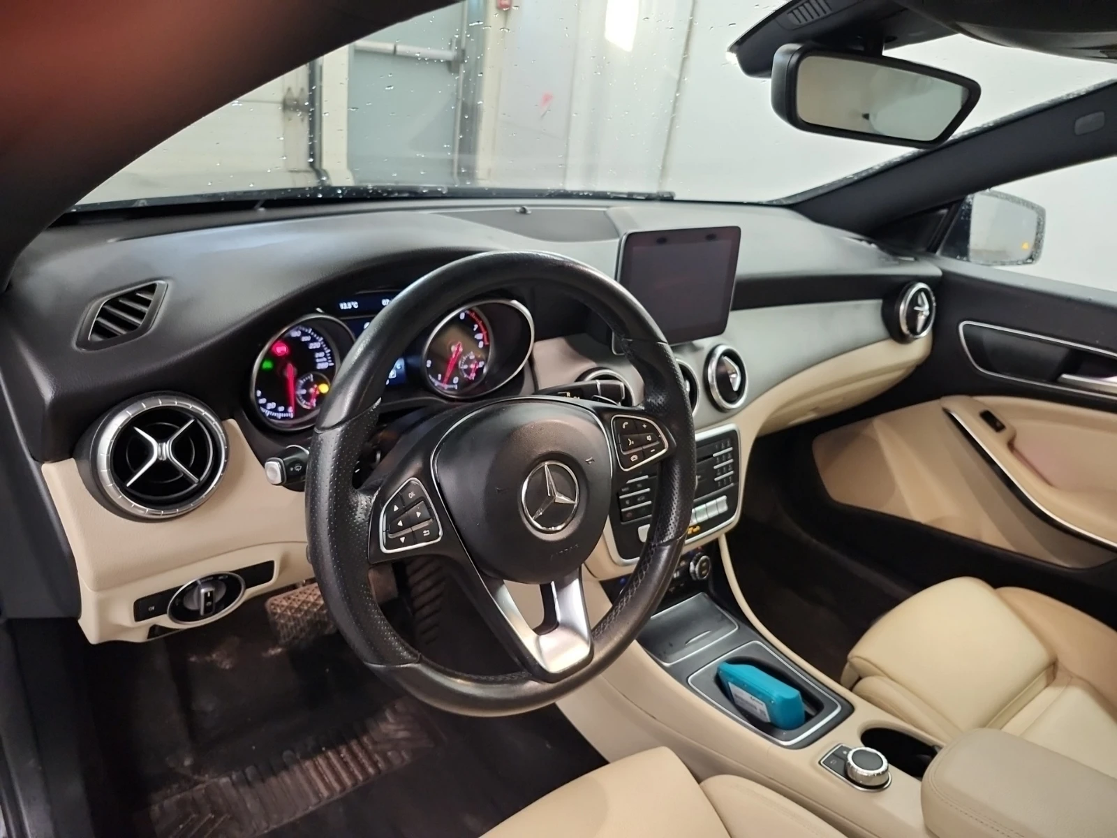 Mercedes-Benz CLA * CARFAX * БЕЗ ПЪРВОНАЧАЛНА ВНОСКА - изображение 9
