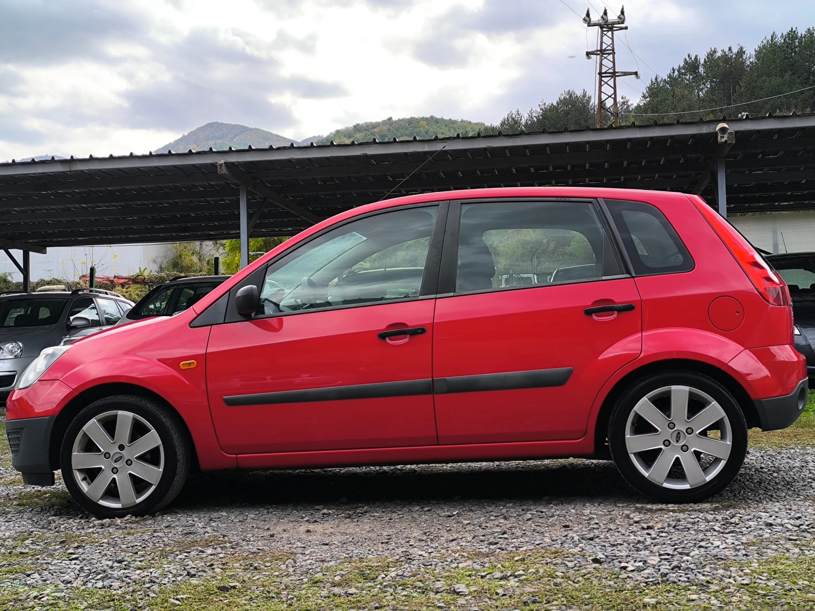 Ford Fiesta FACE LIFT-1.4i-80кс(4-цилиндъра)-КЛИМАТИК- - изображение 6