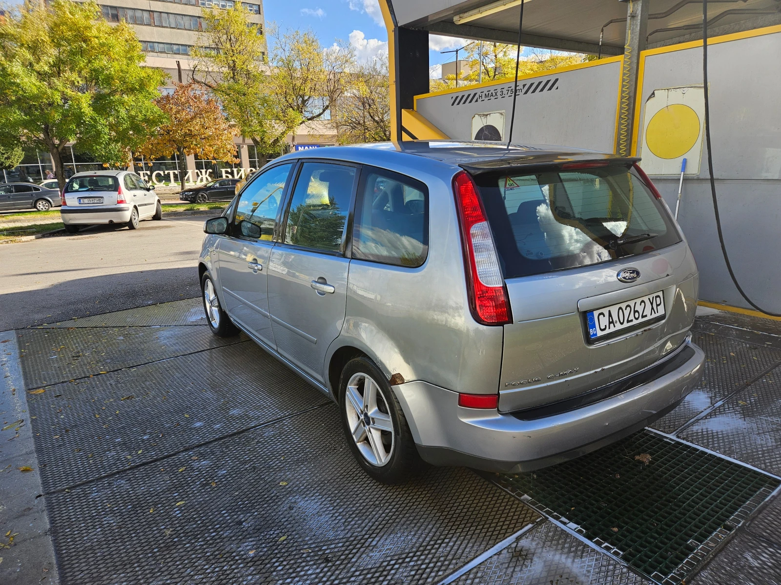 Ford C-max 2.0+ КЛИМАТИК+ ПОДГРЕВ+ ВСИЧКО ПЛАТЕНО+ НОВИ ГУМИ+ | Mobile.bg — изображение 5