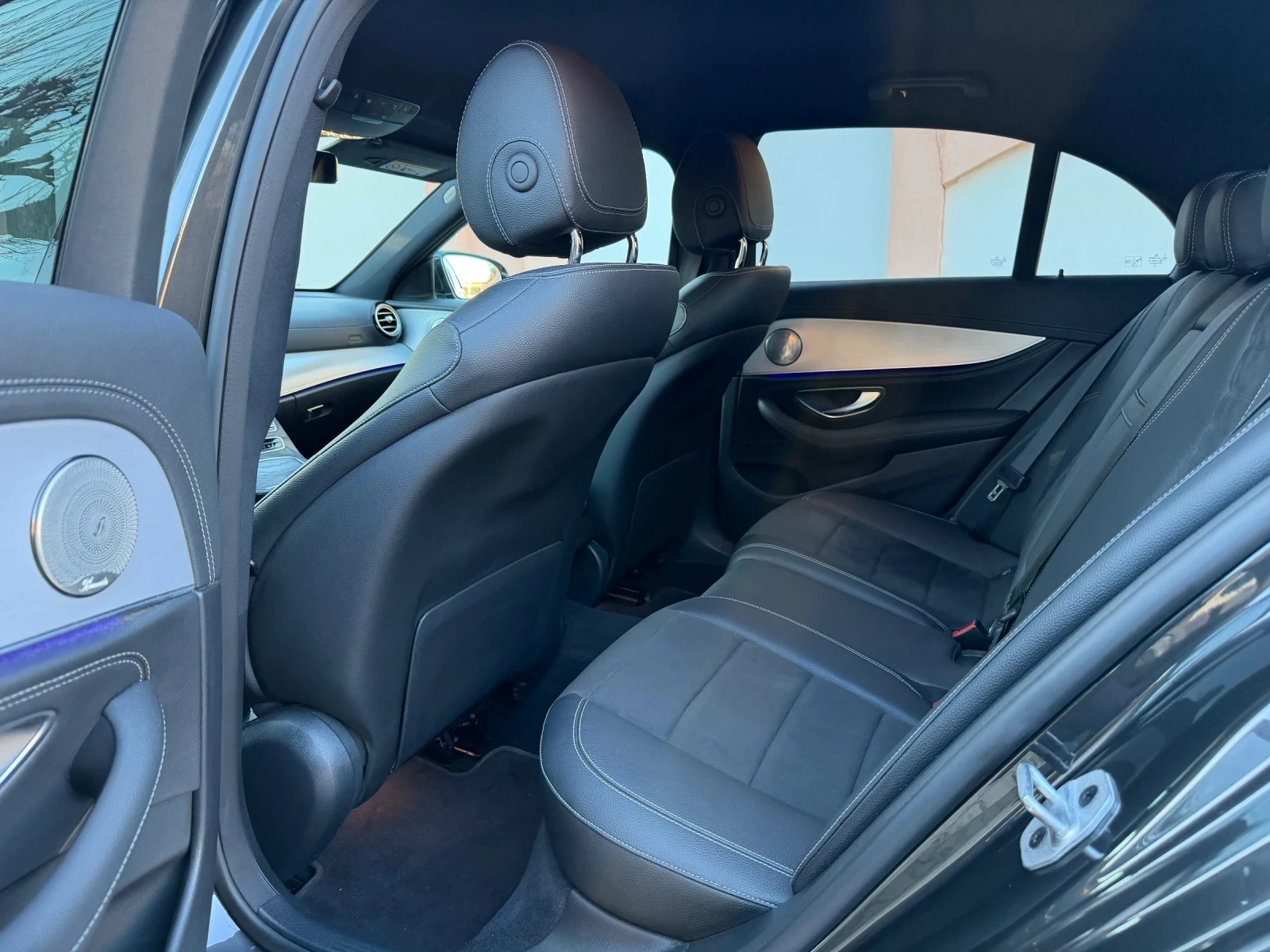 Mercedes-Benz E 220 cdi/AMG/Multibeam/Widescreen/Keyless/360/������� | Mobile.bg � ����������� 12