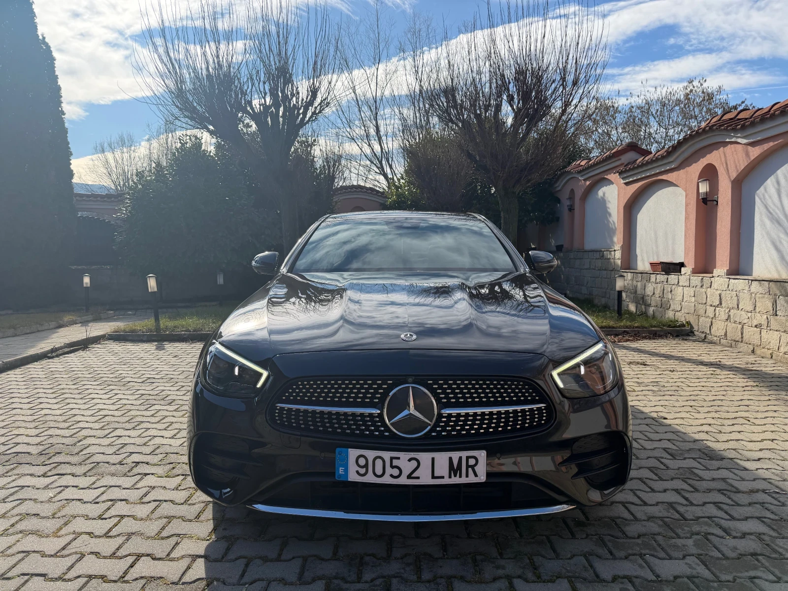 Mercedes-Benz E 220 cdi/AMG/Multibeam/360/Widescreen/Keyless/9G - изображение 2