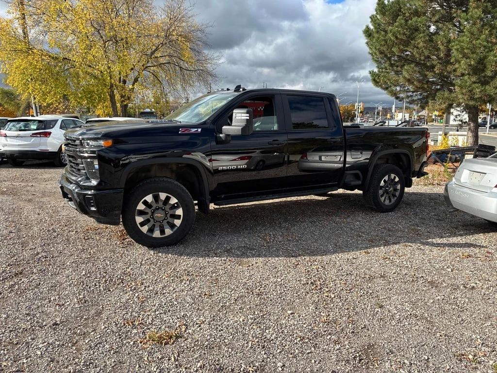 Chevrolet Silverado * Custom * CARFAX * ��� ������������ ������ | Mobile.bg � ����������� 2