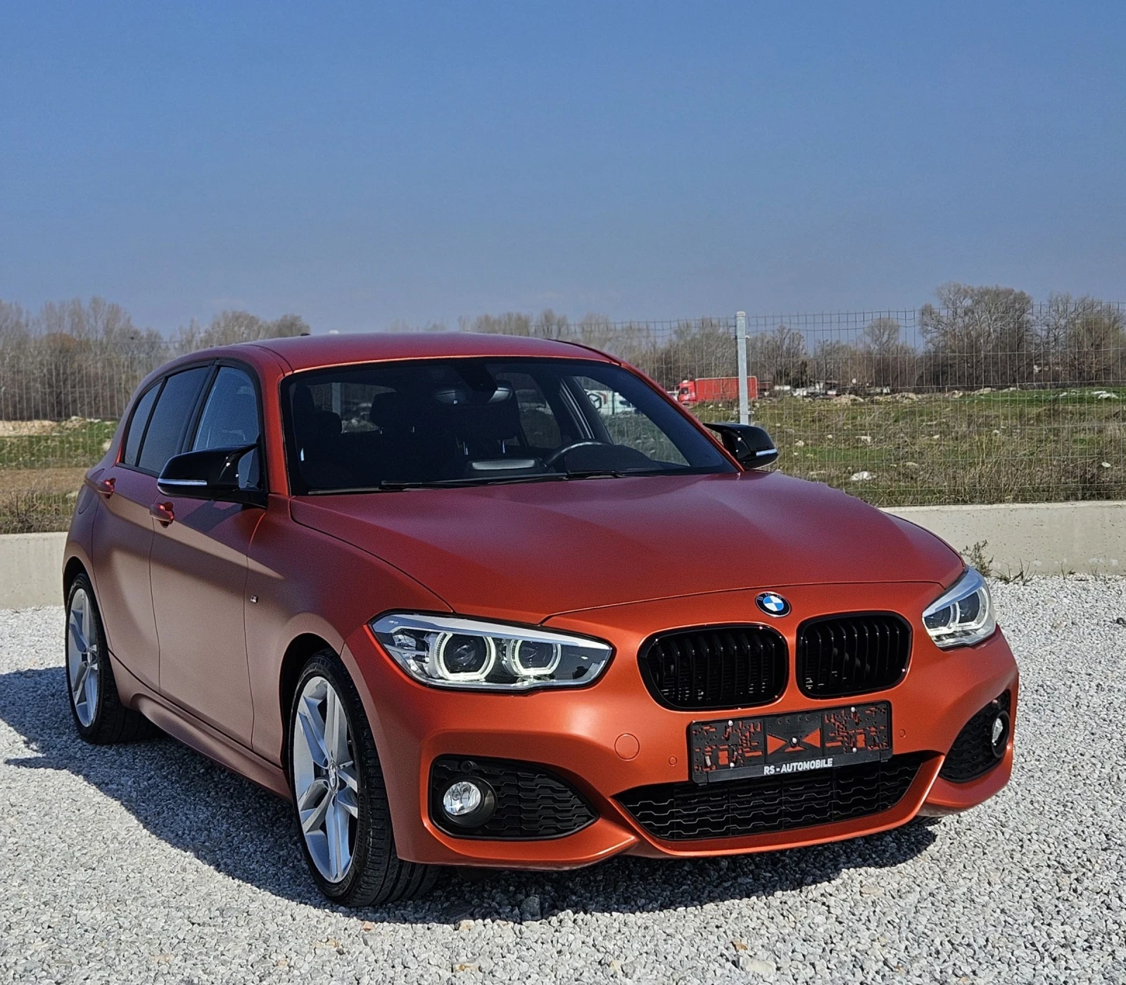 BMW 118 M-sport packet Facelift Евро6 , снимка 2 - Автомобили и джипове - 53035957