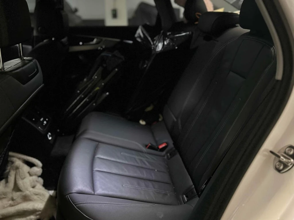 Audi A4 * Progressiv * CARFAX * ���� �� �� | Mobile.bg � ����������� 12