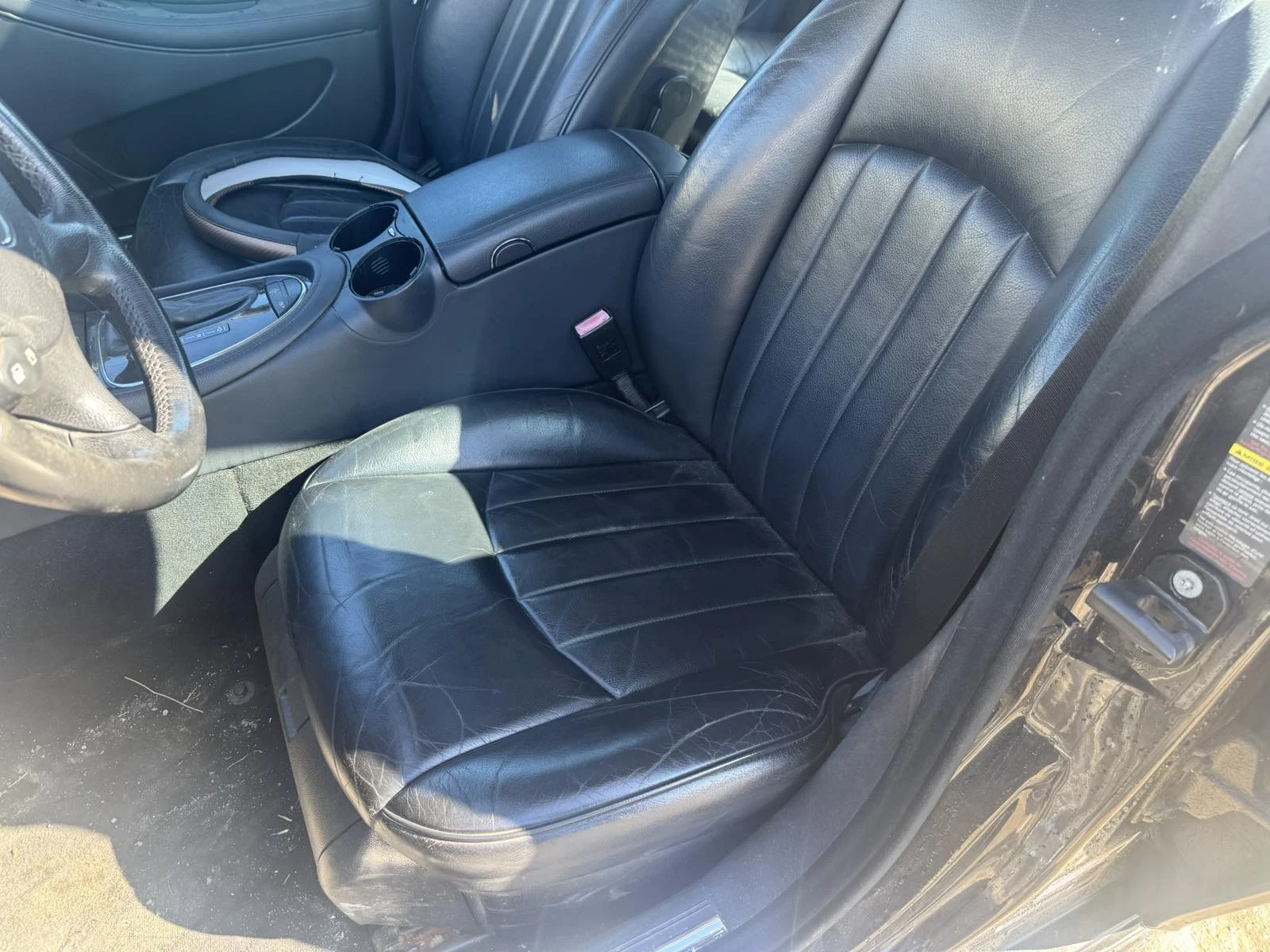 Mercedes-Benz CLS 550 AMG | Подгреви | Памет | Без Инциденти |  - изображение 9