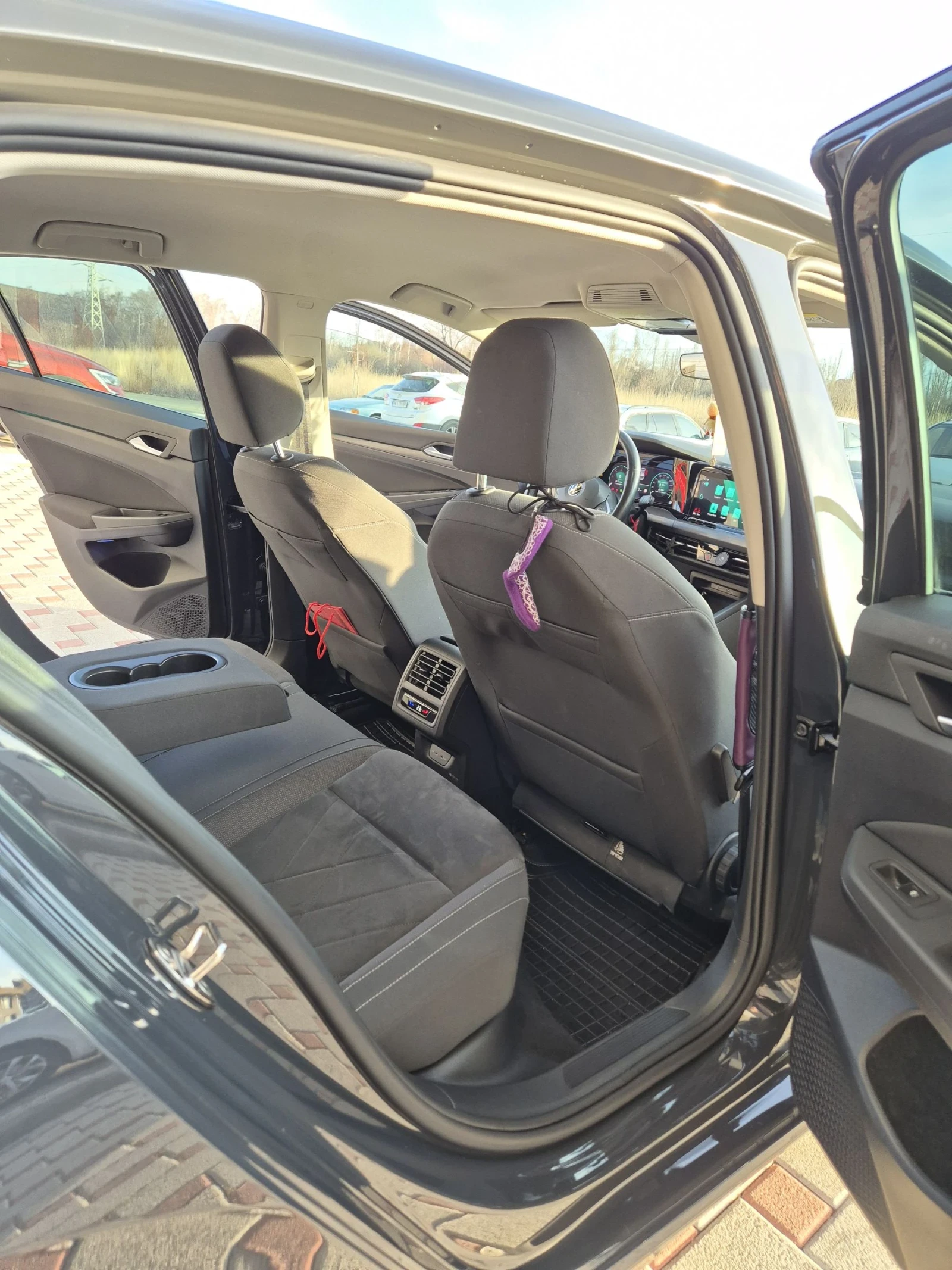 VW Golf 8 2. 0 TDI DSG   150 к. с. | 76 000 км | Много екс, снимка 14 - Автомобили и джипове - 53783479