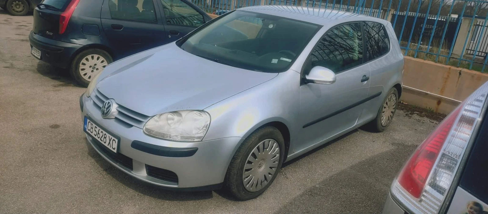 VW Golf 1.9 TDI, снимка 3 - Автомобили и джипове - 54146126
