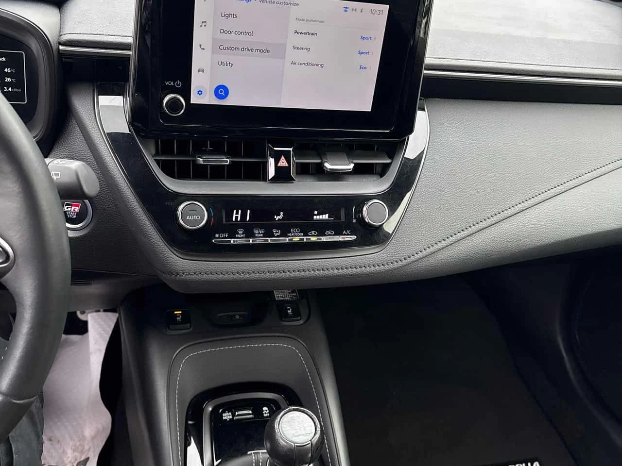 Toyota Corolla * AWD * KEYLESS* , снимка 9 - Автомобили и джипове - 54177239