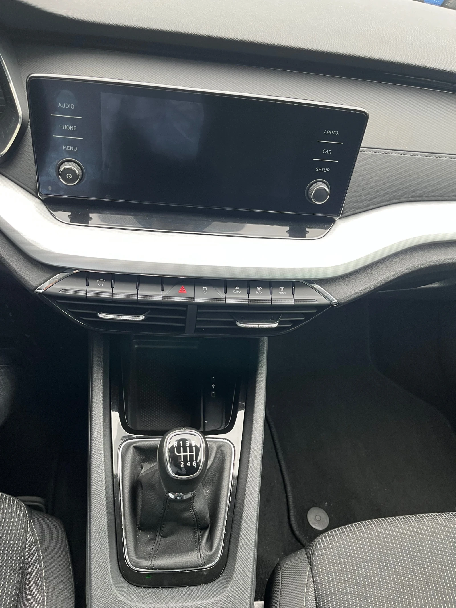 Skoda Octavia 2, 0 TDI , снимка 10 - Автомобили и джипове - 54206201