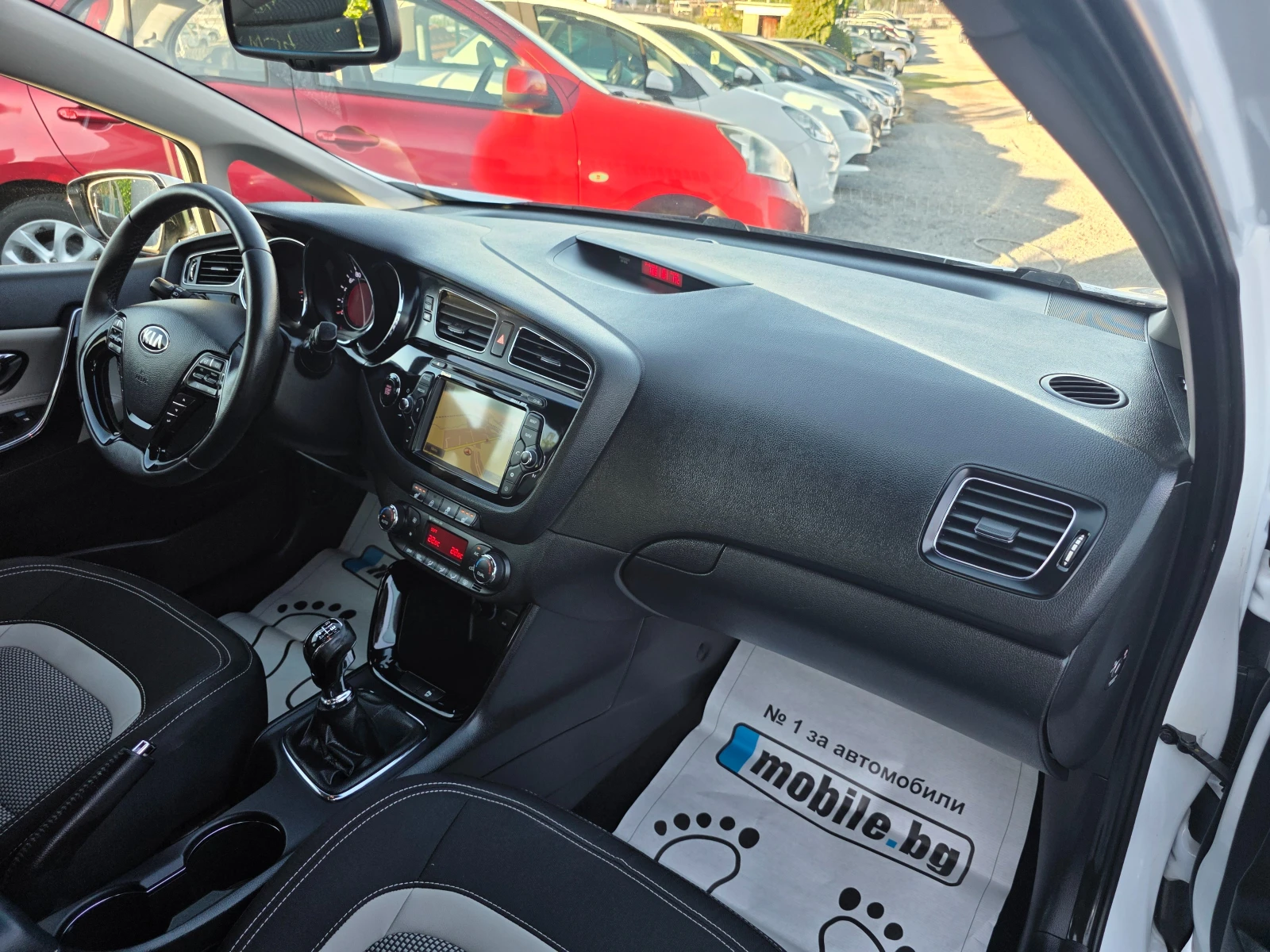 Kia Ceed 1.4i 100k.c NAVI, XENON, KAMERA FULL | Mobile.bg � ����������� 9