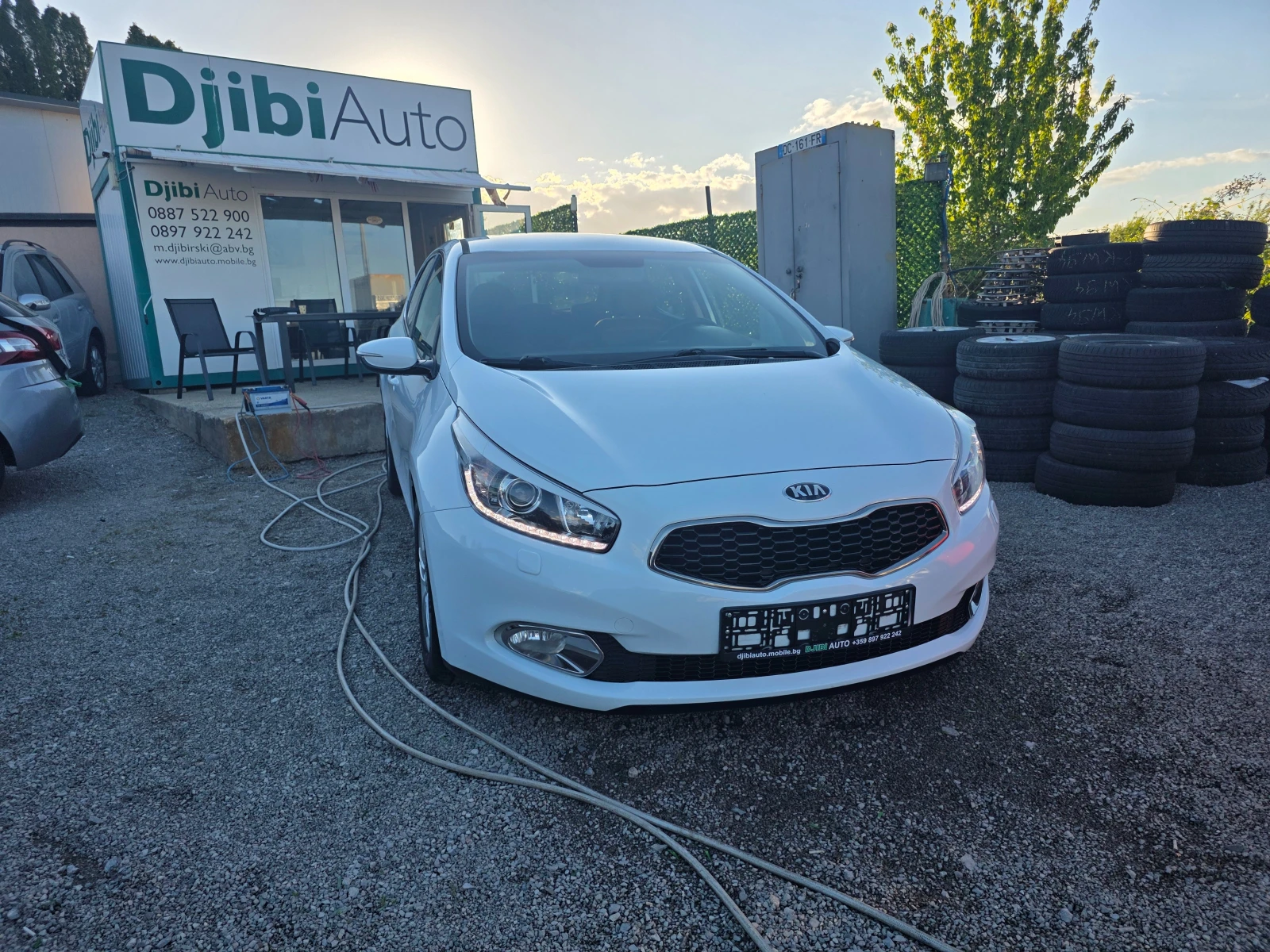 Kia Ceed 1.4i 100k.c NAVI, XENON, KAMERA FULL | Mobile.bg � ����������� 1