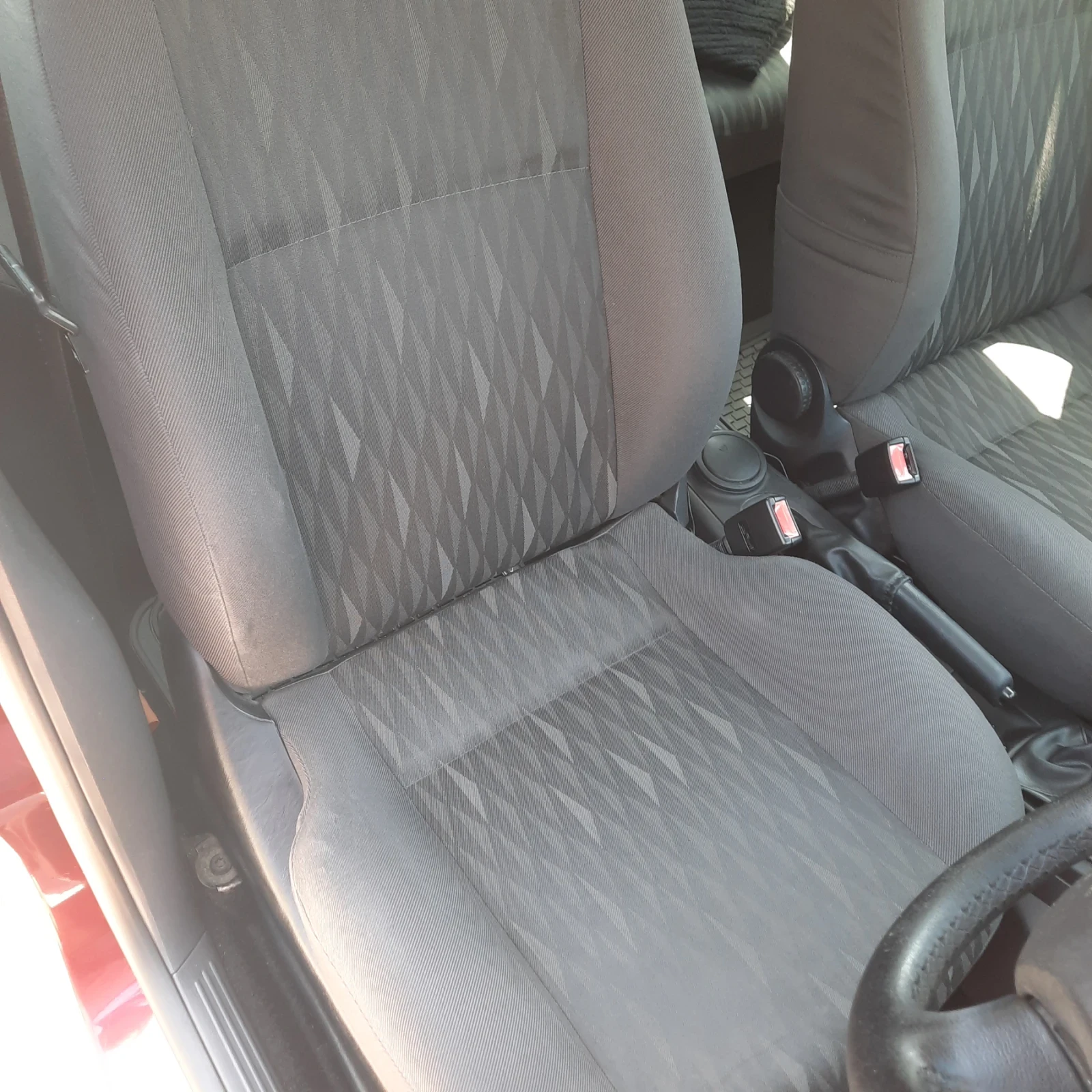 Ford Focus 1.6/16v ZETEC, снимка 14 - Автомобили и джипове - 54704263