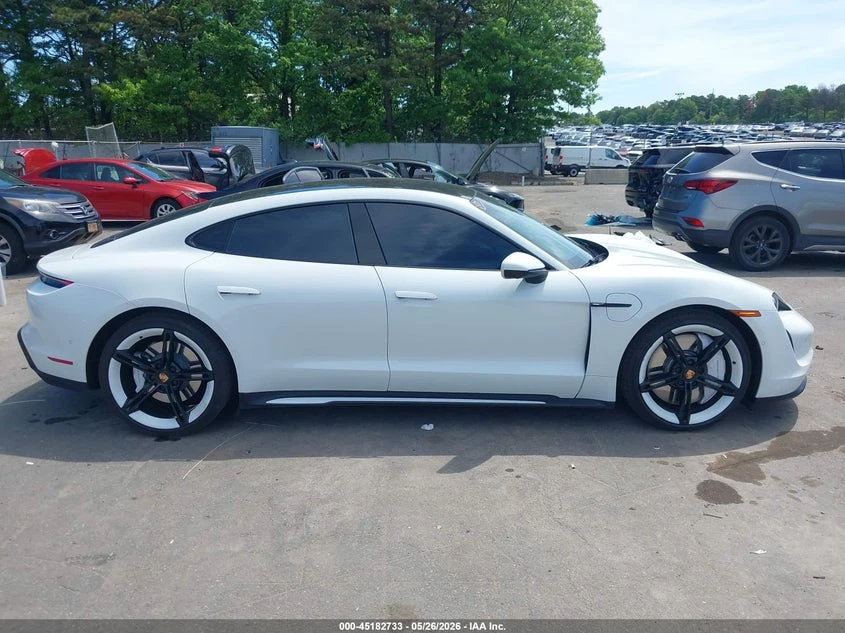 Porsche Taycan 4S, снимка 10 - Автомобили и джипове - 54775058