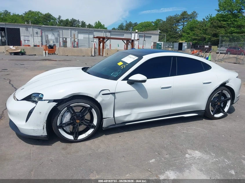 Porsche Taycan 4S, снимка 12 - Автомобили и джипове - 54775058
