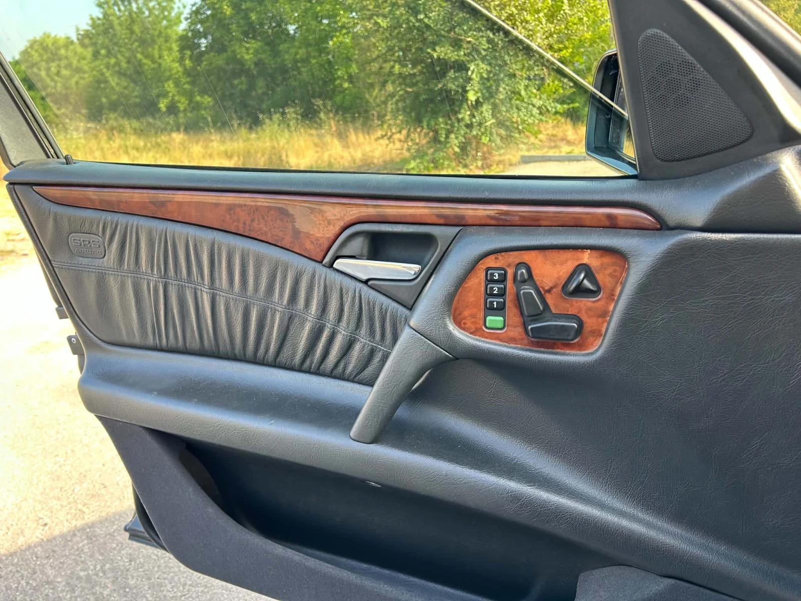Mercedes-Benz E 430, снимка 7 - Автомобили и джипове - 54829565