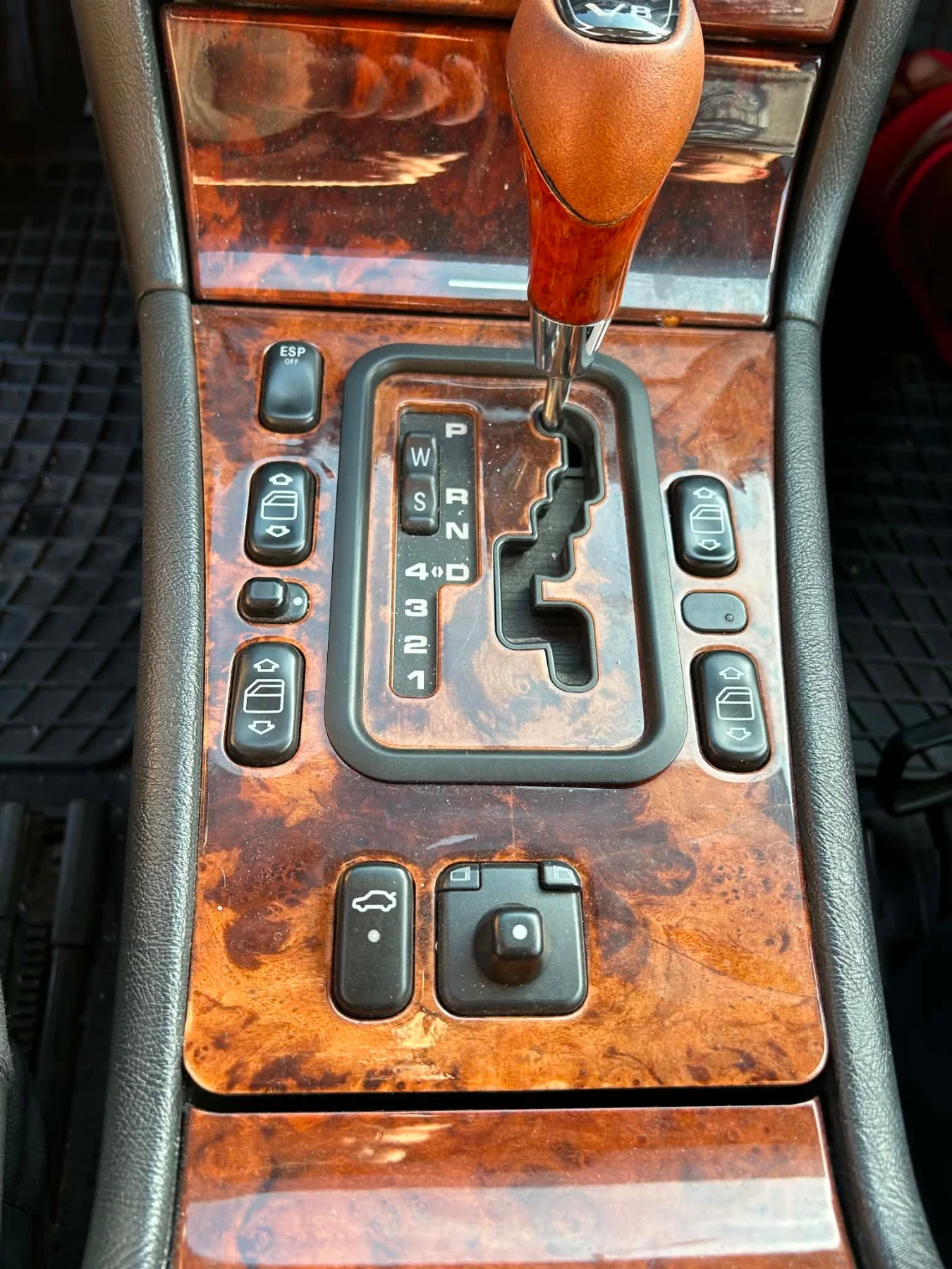 Mercedes-Benz E 430, снимка 9 - Автомобили и джипове - 54829565