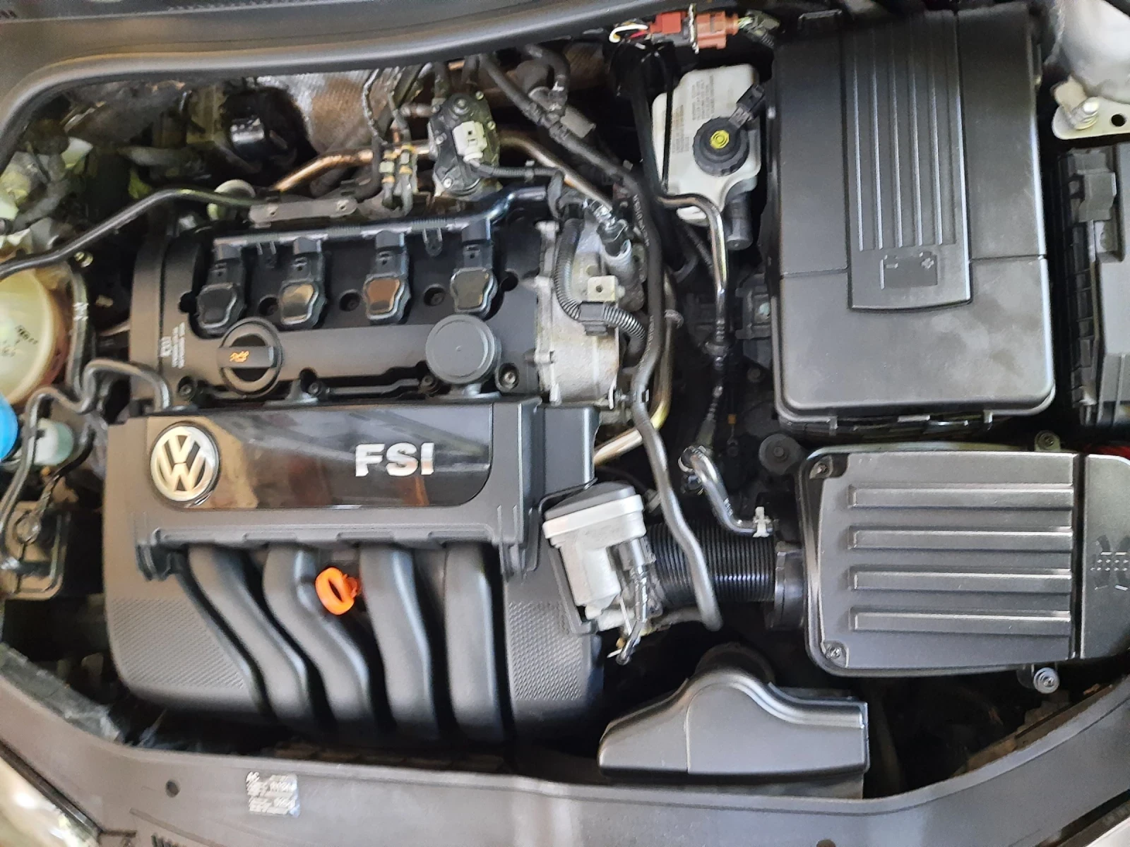 VW Golf 5, снимка 17 - Автомобили и джипове - 55063570
