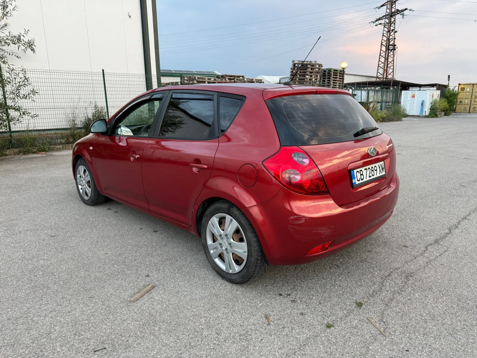 Kia Ceed, снимка 6 - Автомобили и джипове - 55156101