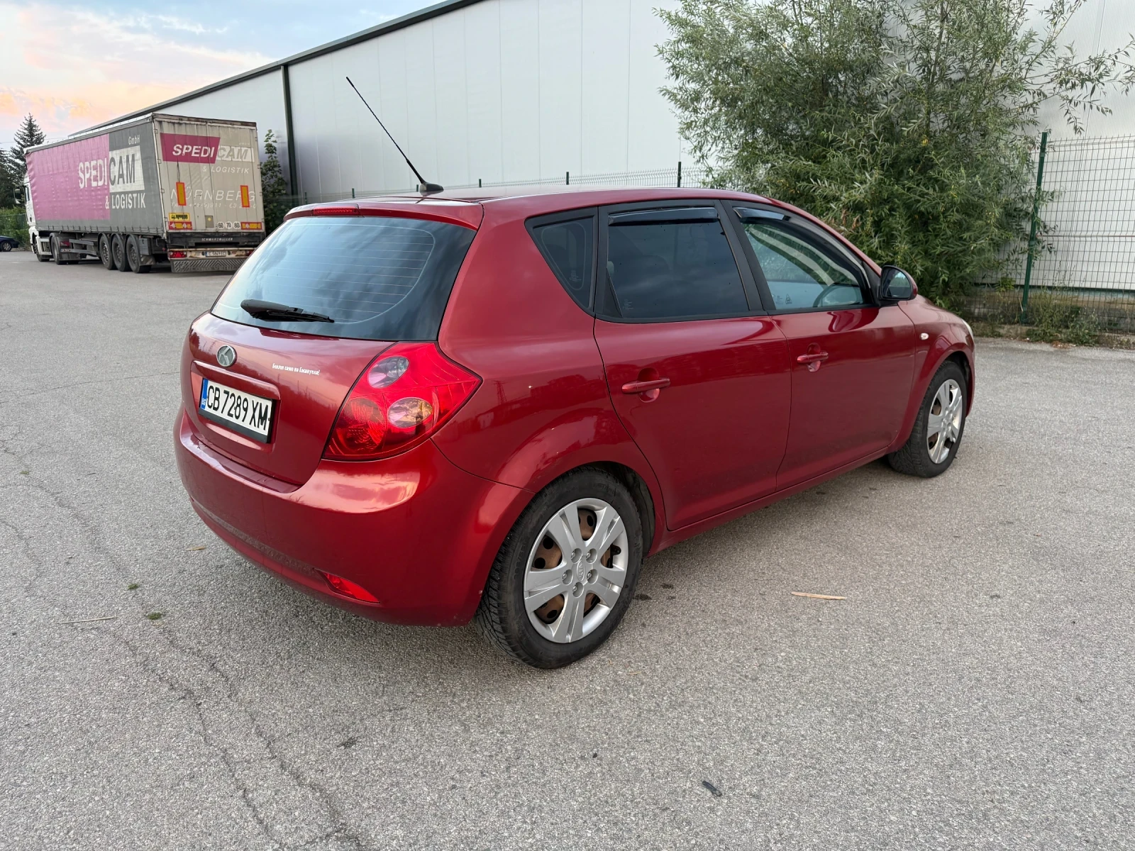 Kia Ceed, снимка 4 - Автомобили и джипове - 55156101