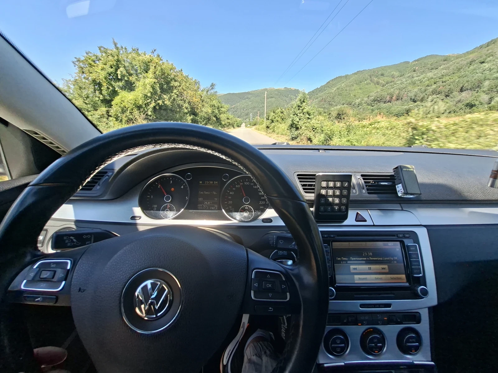 VW Passat, снимка 11 - Автомобили и джипове - 55424164
