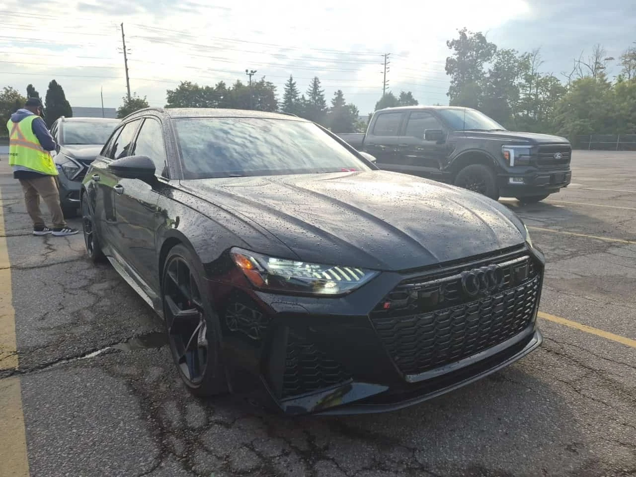 Audi Rs6 * PERFORMANCE * CARFAX * АВТОКРЕДИТ, снимка 2 - Автомобили и джипове - 55736915