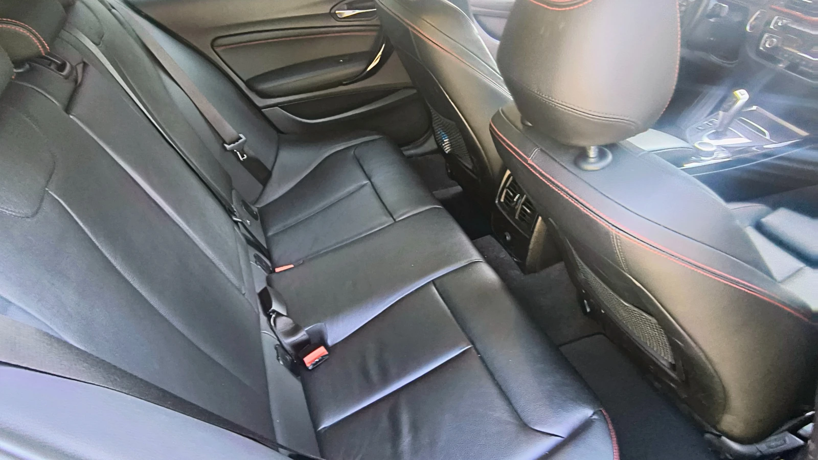 BMW 120 D Sport Line, снимка 8 - Автомобили и джипове - 56376136