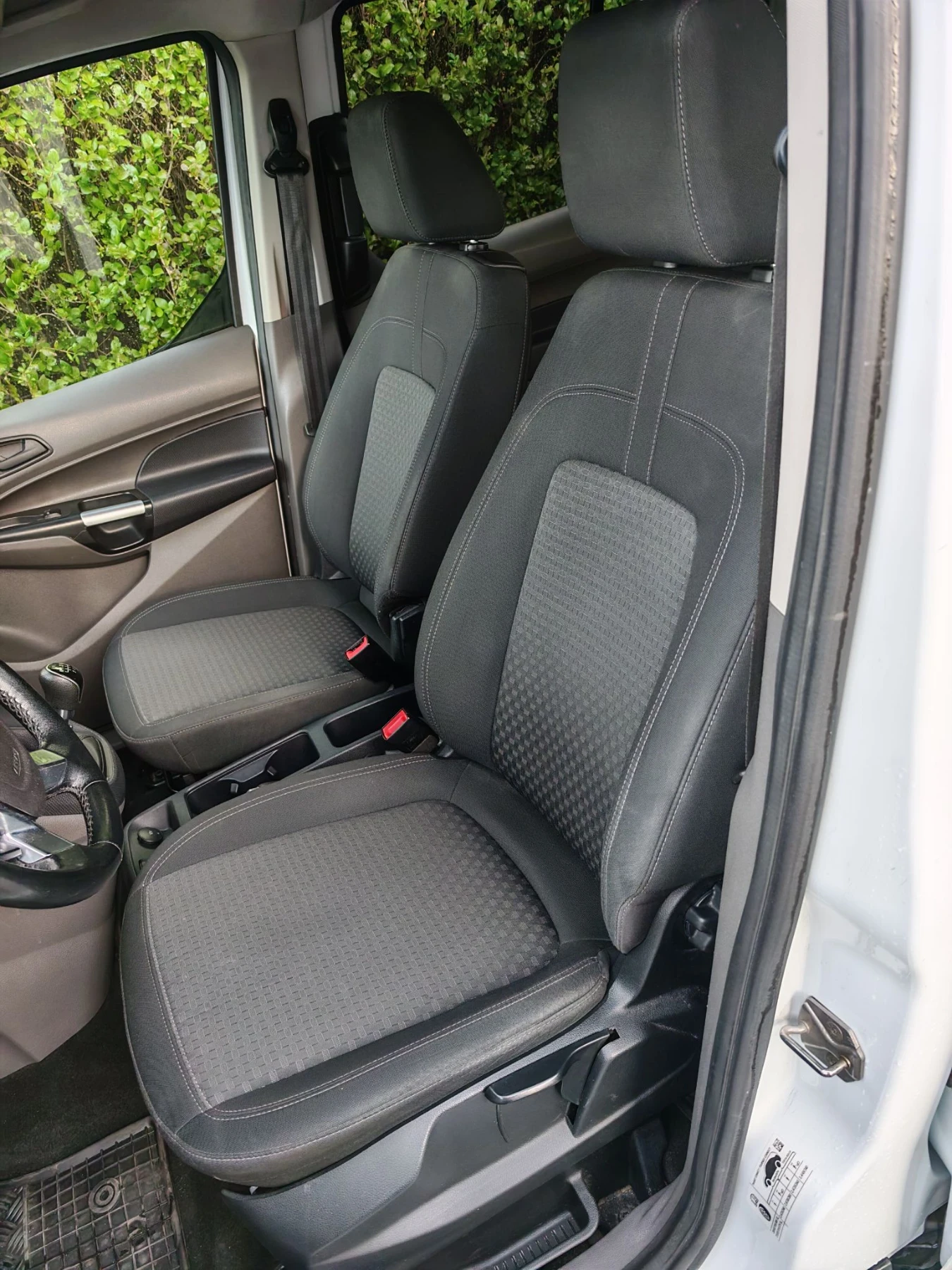 Ford Connect * MAXI 6+ 1 * 1.5D 100ps * ��� ��������� *  | Mobile.bg � ����������� 8