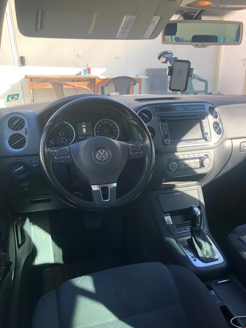 VW Tiguan 2.0 TDI, снимка 3 - Автомобили и джипове - 47071566