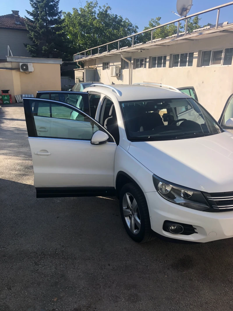 VW Tiguan 2.0 TDI, снимка 5 - Автомобили и джипове - 47071566