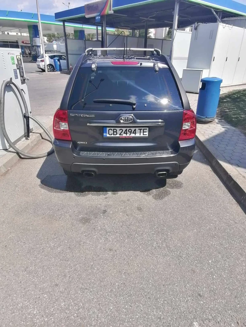 Kia Sportage, снимка 4 - Автомобили и джипове - 47107751