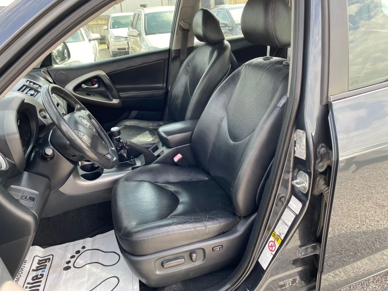 Toyota Rav4 2.0d4d, снимка 11 - Автомобили и джипове - 47613184