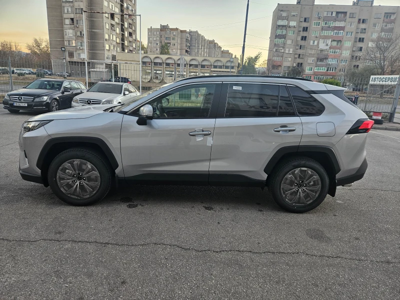 Toyota Rav4 2.5-Hybrid/LUXURY/4x4/HOB!!!Гаранция!!!, снимка 2 - Автомобили и джипове - 47895415