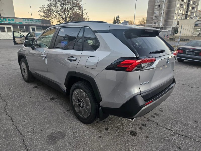 Toyota Rav4 2.5-Hybrid/LUXURY/4x4/HOB!!!Гаранция!!!, снимка 3 - Автомобили и джипове - 47895415