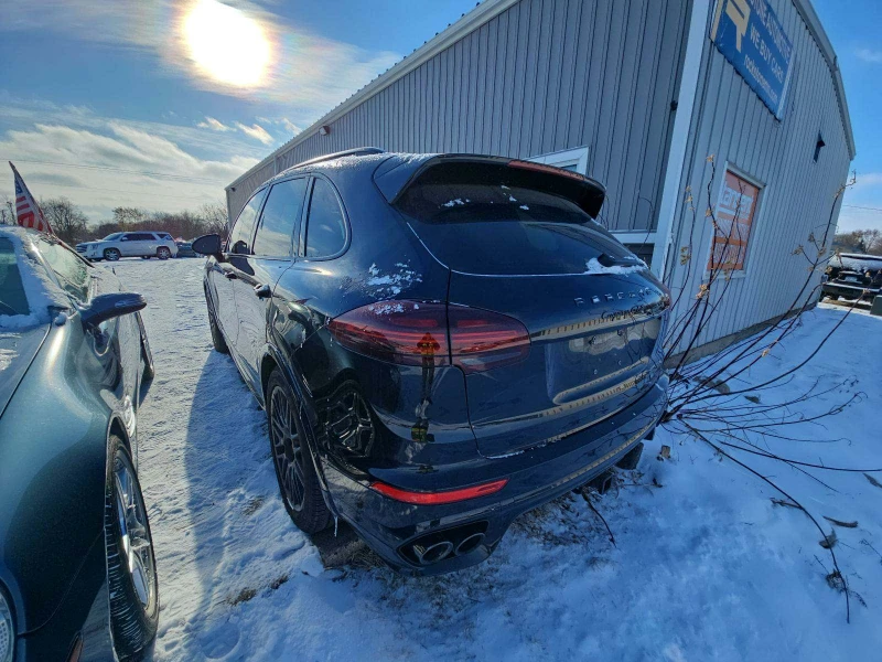 Porsche Cayenne GTS, снимка 2 - Автомобили и джипове - 48766809