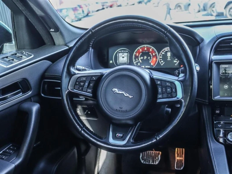 Jaguar F-PACE * S | AWD | SUPERCHARGED | PANO ROOF | MERIDIAN | , снимка 7 - Автомобили и джипове - 52804285