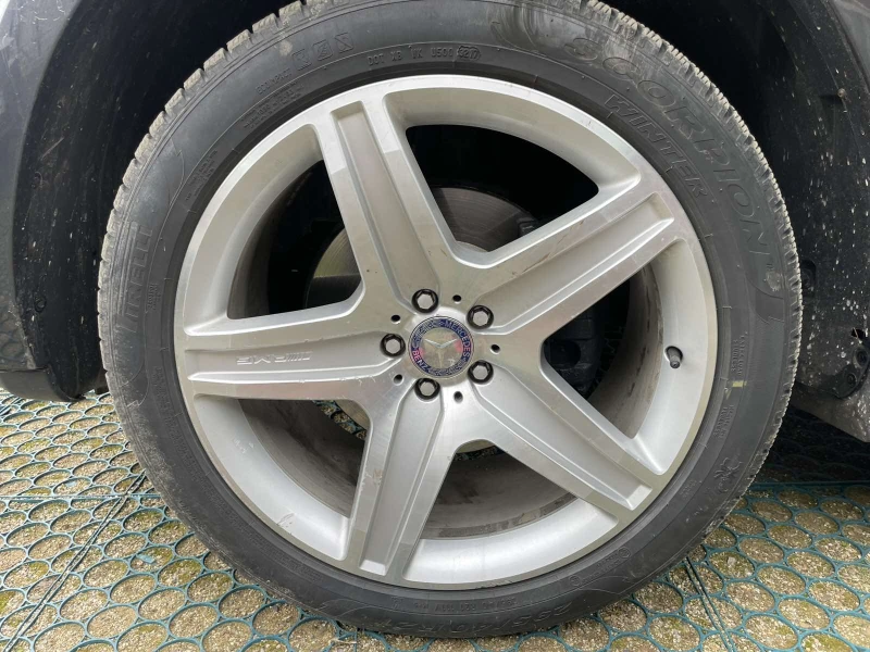 Mercedes-Benz GL 350 AMG BLUETEC, снимка 15 - Автомобили и джипове - 53501907