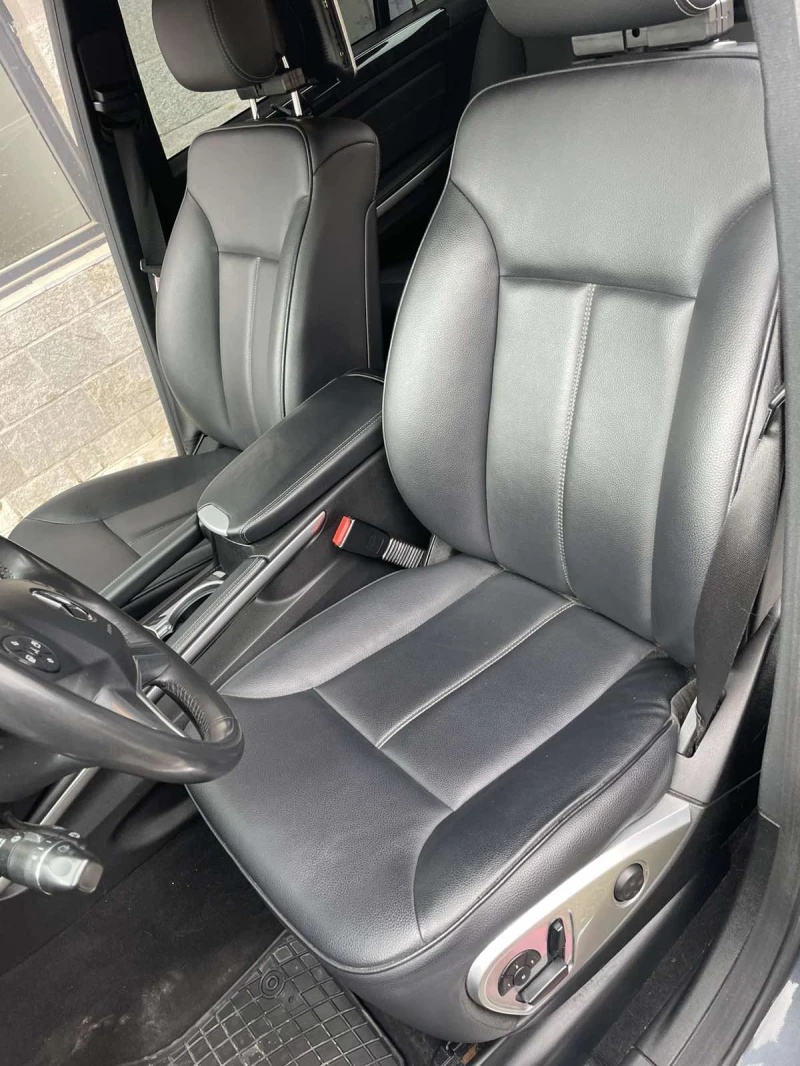 Mercedes-Benz GL 350 AMG BLUETEC, снимка 9 - Автомобили и джипове - 53501907