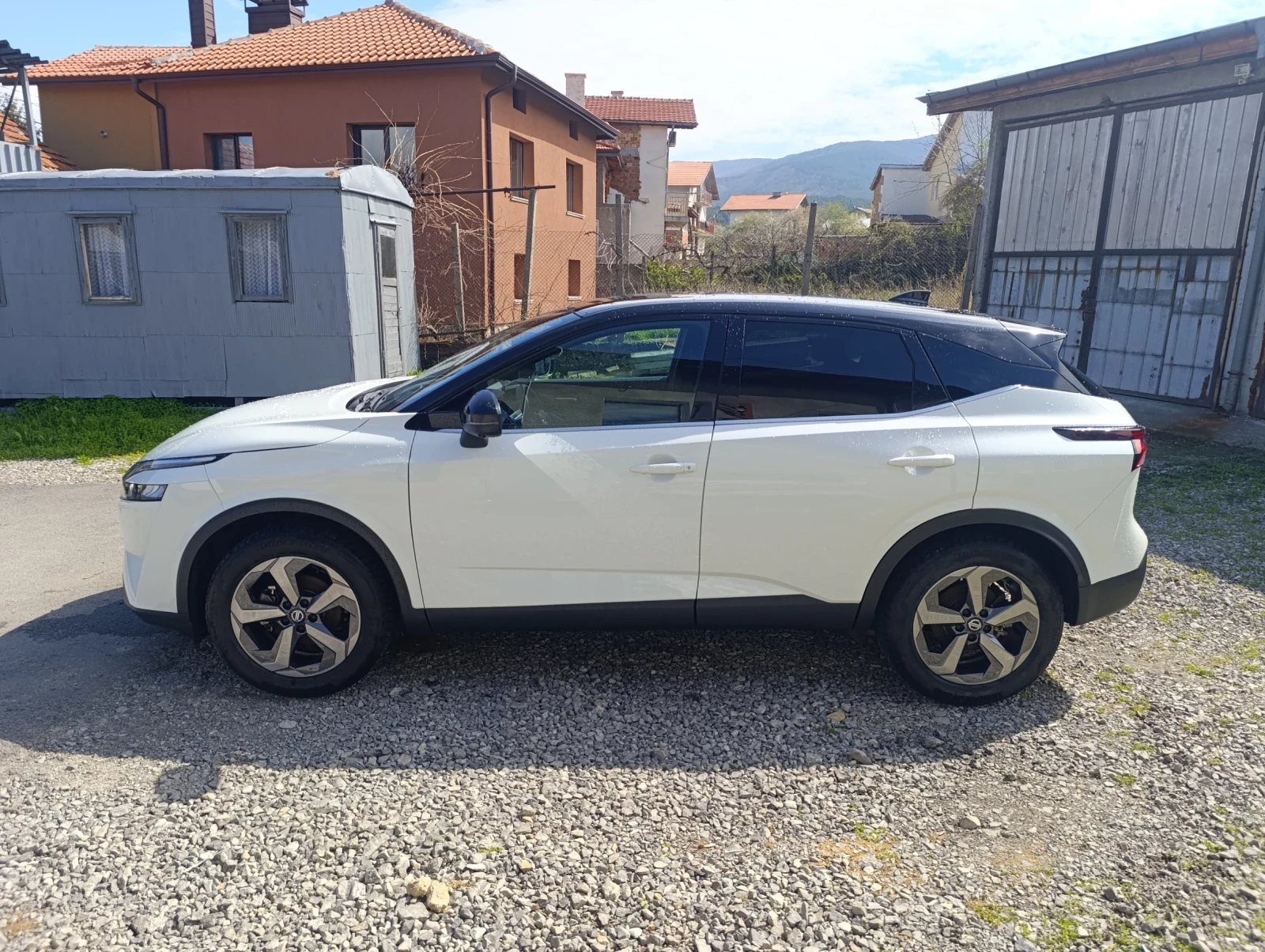 Nissan Qashqai 1.3 hybrid - изображение 3
