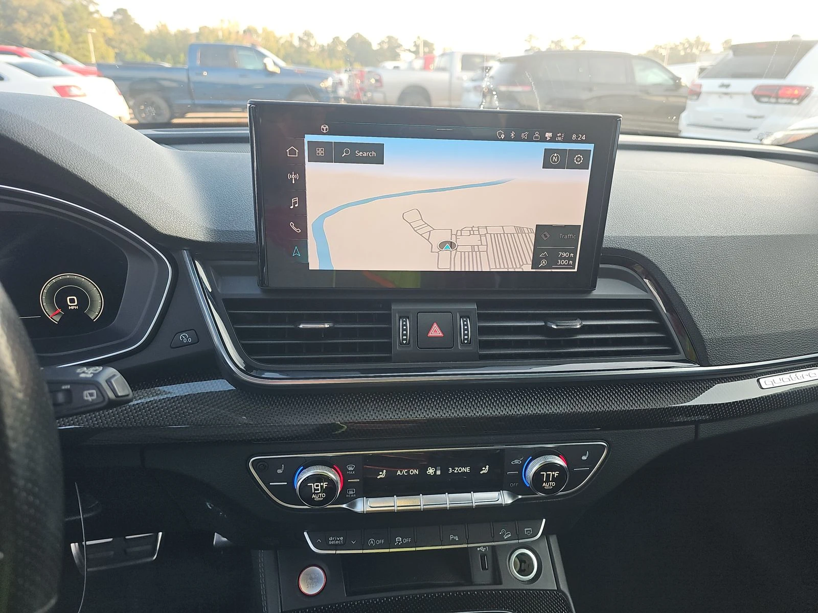 Audi SQ5 PREMIUM PLUS* HEAD UP* B&O* ПАНО* KEYLESS* ПОДГРЕВ - изображение 10