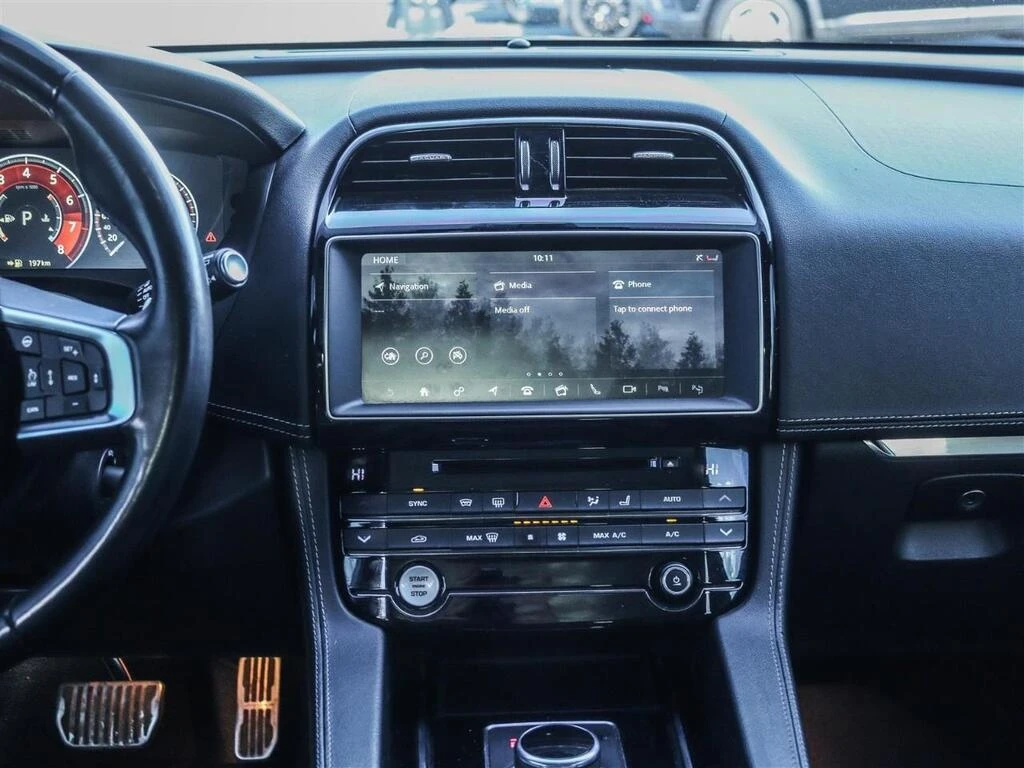 Jaguar F-PACE * S | AWD | SUPERCHARGED | PANO ROOF | MERIDIAN |  - изображение 10