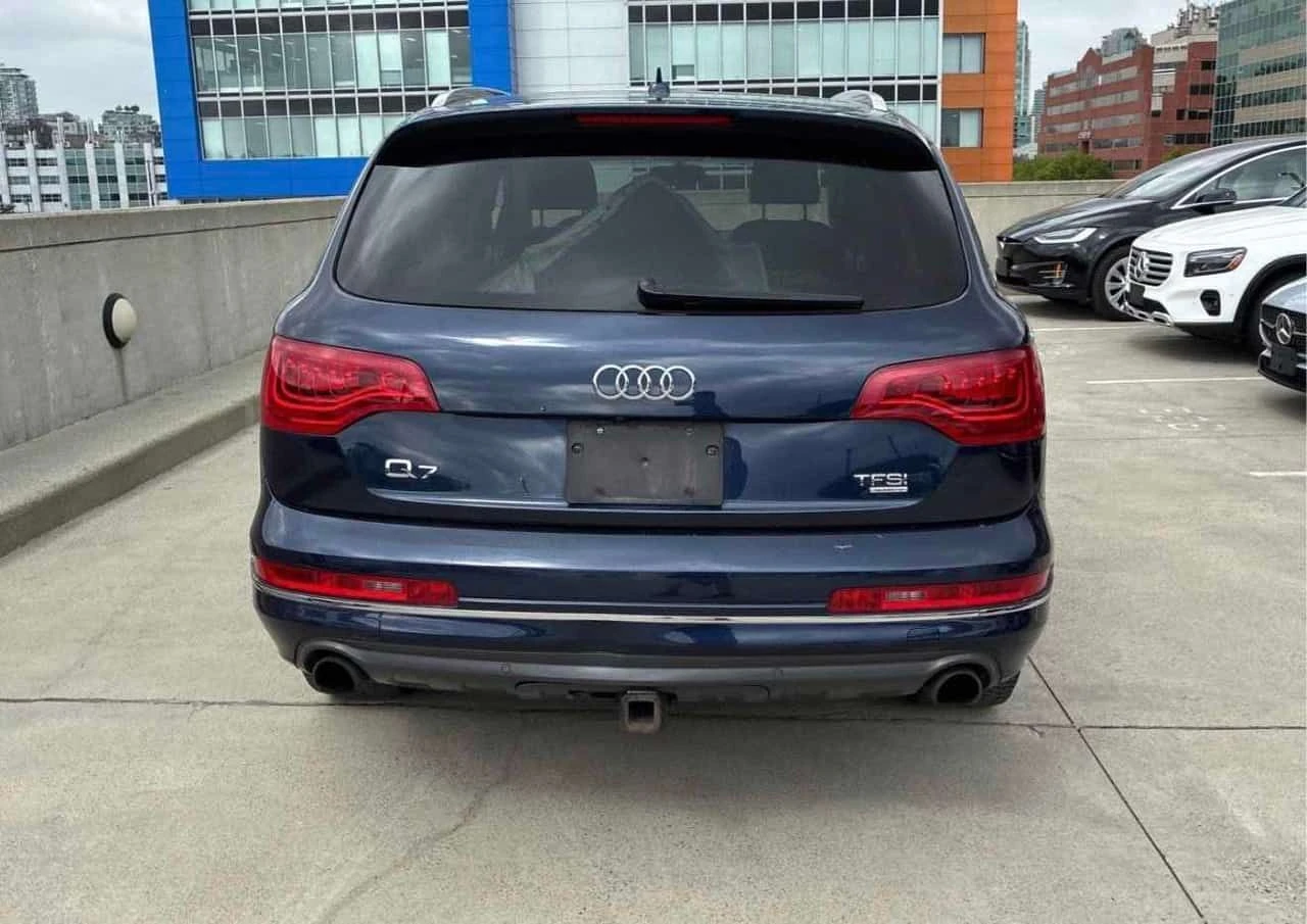 Audi Q7 * 3.0T Technik * ДВА ЧИФТА ГУМИ И ДЖАНТИ* , снимка 5 - Автомобили и джипове - 54466753