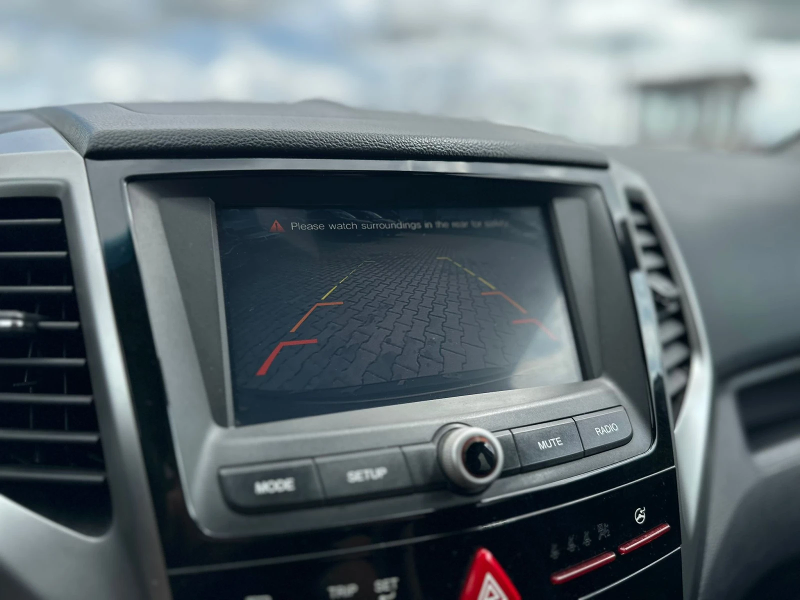 SsangYong Tivoli / 129000 KM / TOP /, снимка 15 - Автомобили и джипове - 54777755