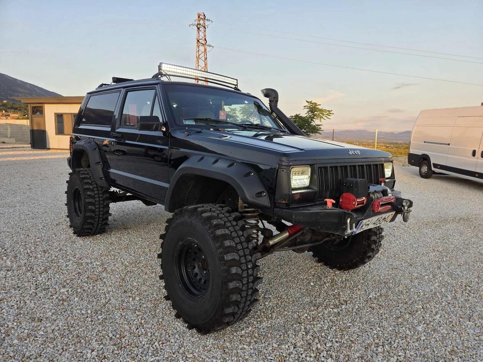 Jeep Cherokee HIGH OUTPUT LIMITED 4.0 HO, снимка 3 - Автомобили и джипове - 55052599