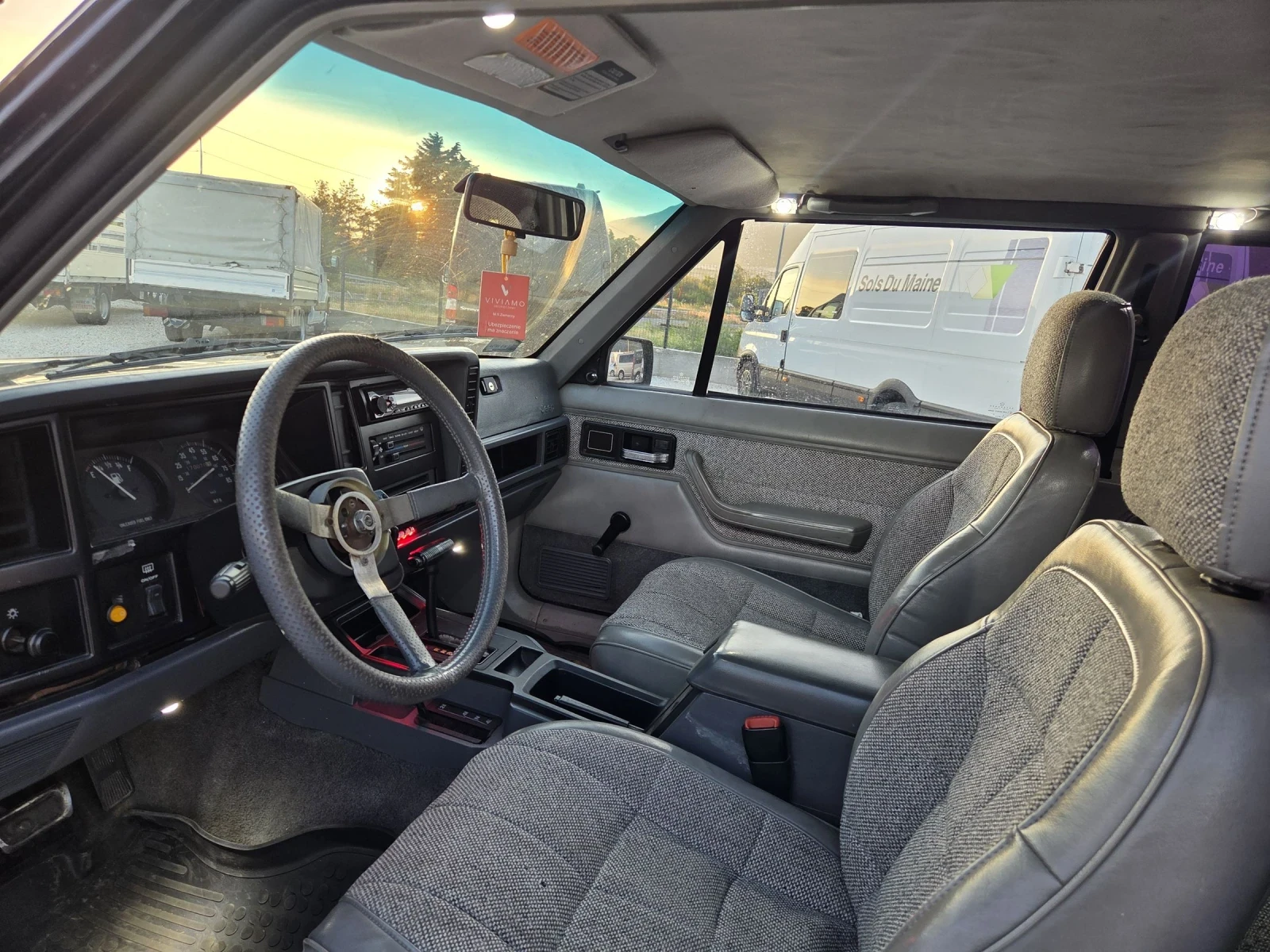 Jeep Cherokee HIGH OUTPUT LIMITED 4.0 HO, снимка 11 - Автомобили и джипове - 55052599