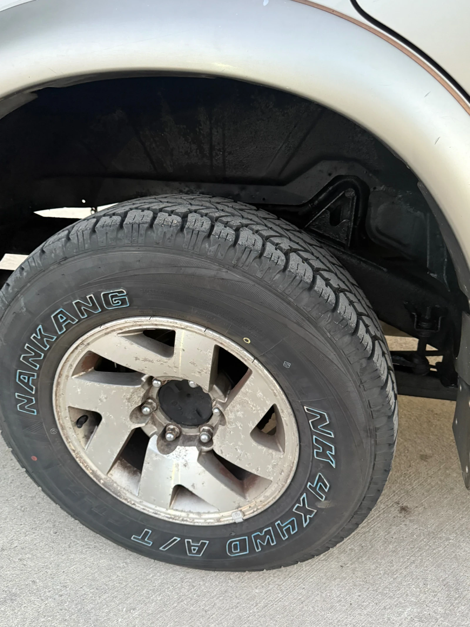 Mitsubishi Pajero sport 3.0 V6, снимка 7 - Автомобили и джипове - 55085371