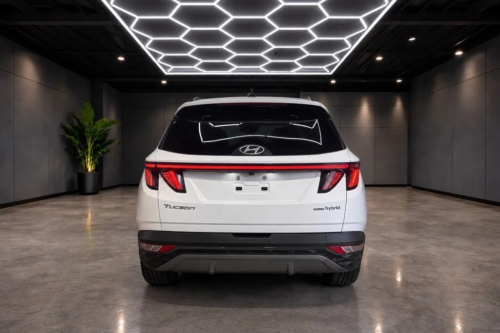 Hyundai Tucson Hybrid * Ultimate * АвтоКредит * (ЦЕНА ДО БГ), снимка 4 - Автомобили и джипове - 56231611