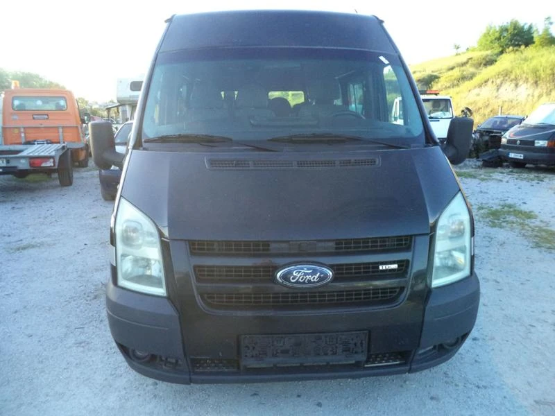 Ford Transit 2.2TDCI-8+1 - изображение 2